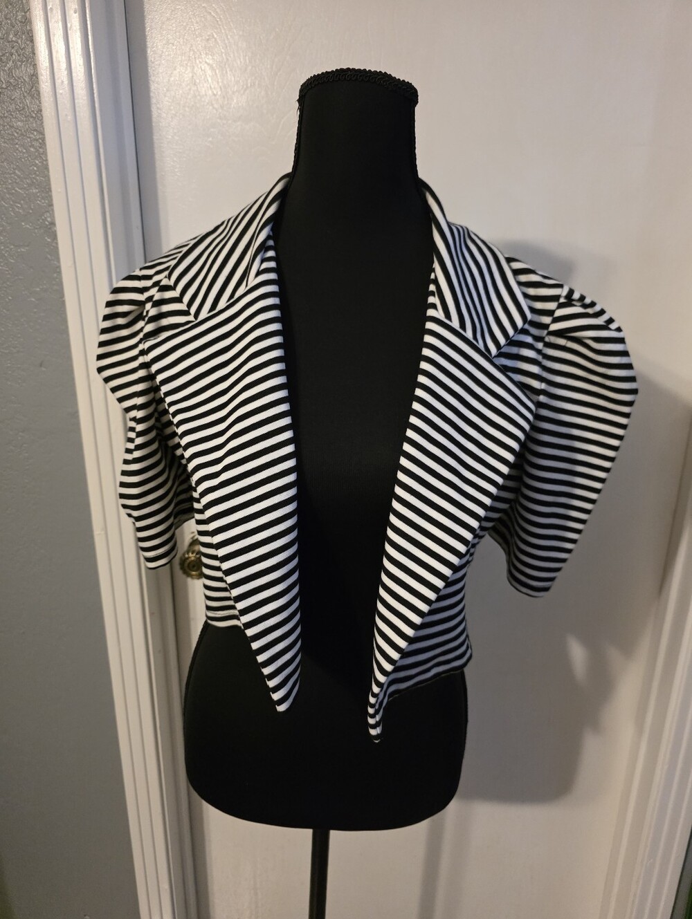 BONGO Black and White Striped Cropped Blazer